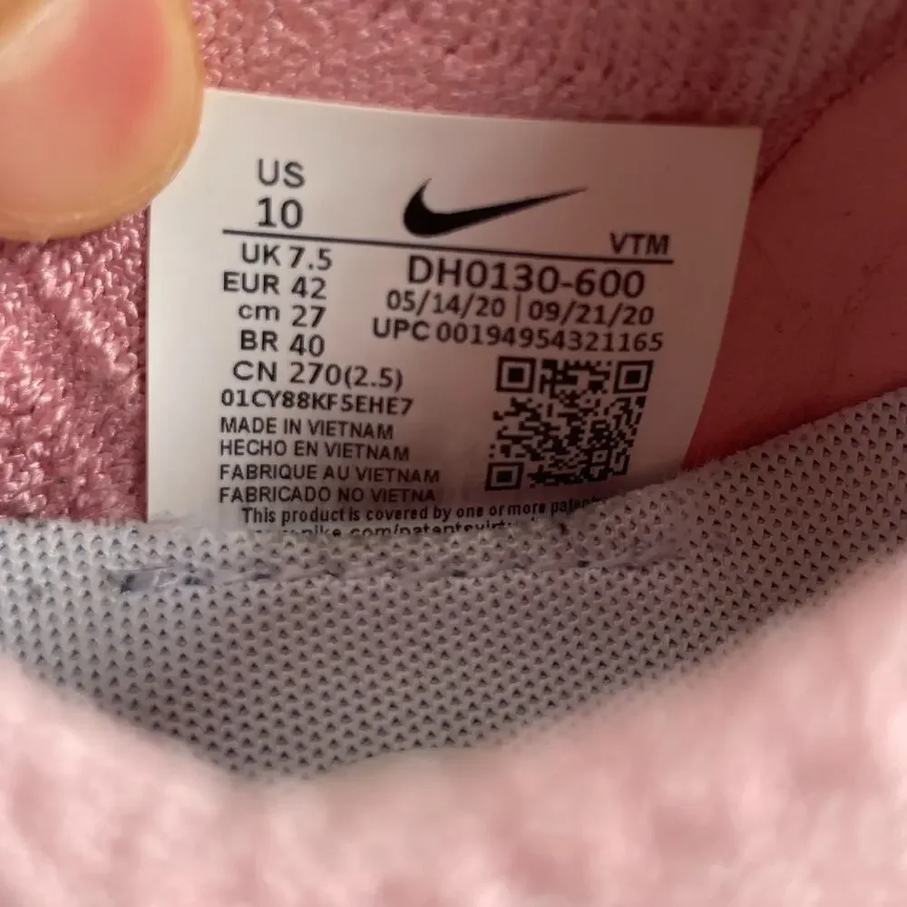 Nike React Phantom Run FK 2 Women’s Size 10 Pink White Running Sneakers Shoes